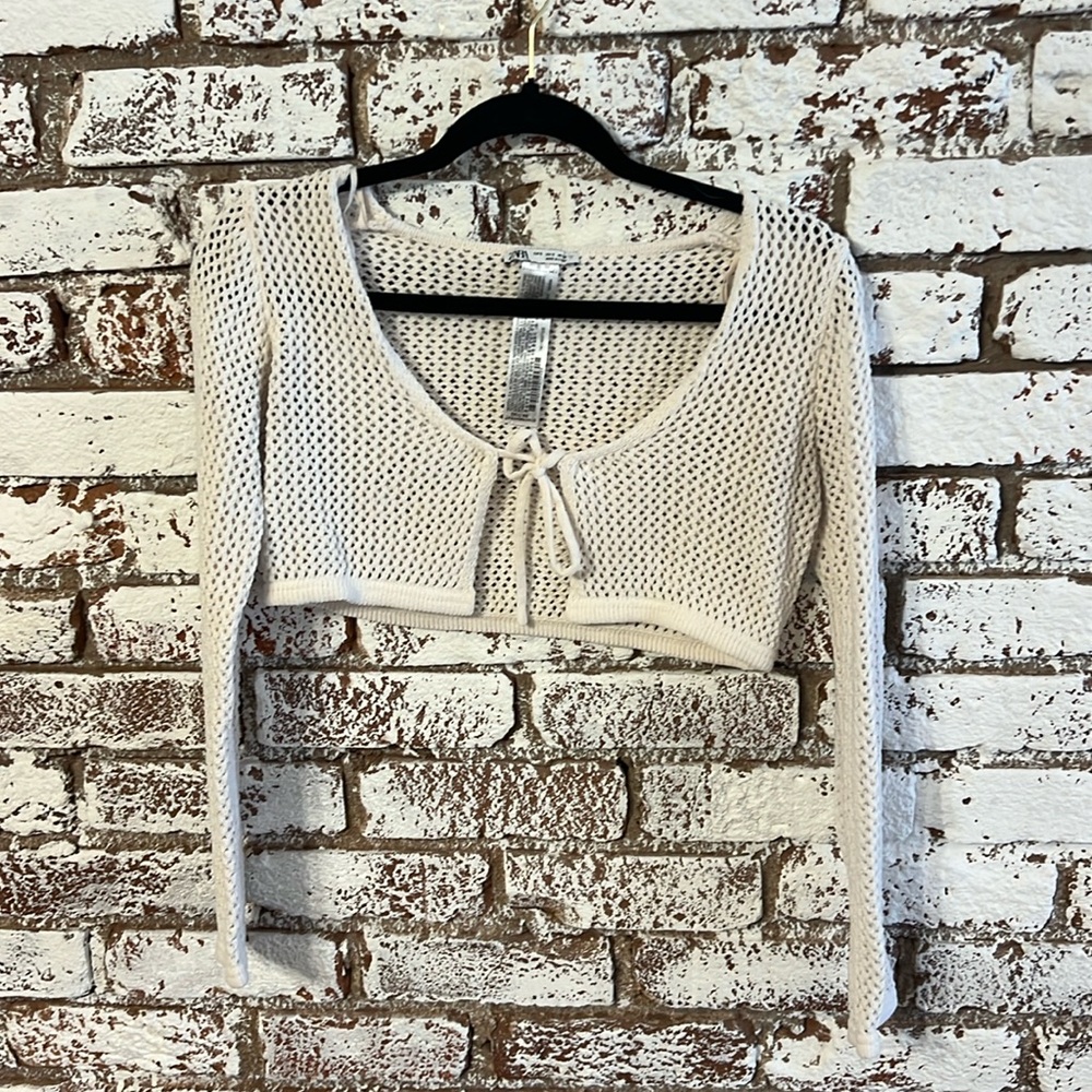 Zara Cream Crop Top